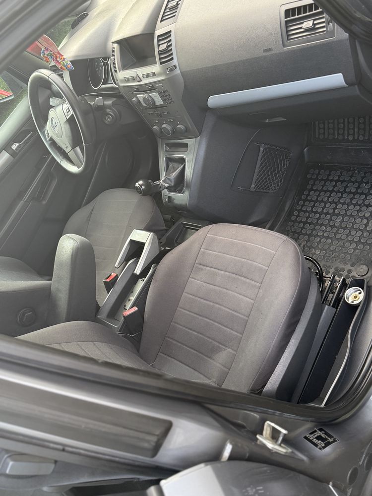 Opel Zafira B 1.8 LPG 140 KM