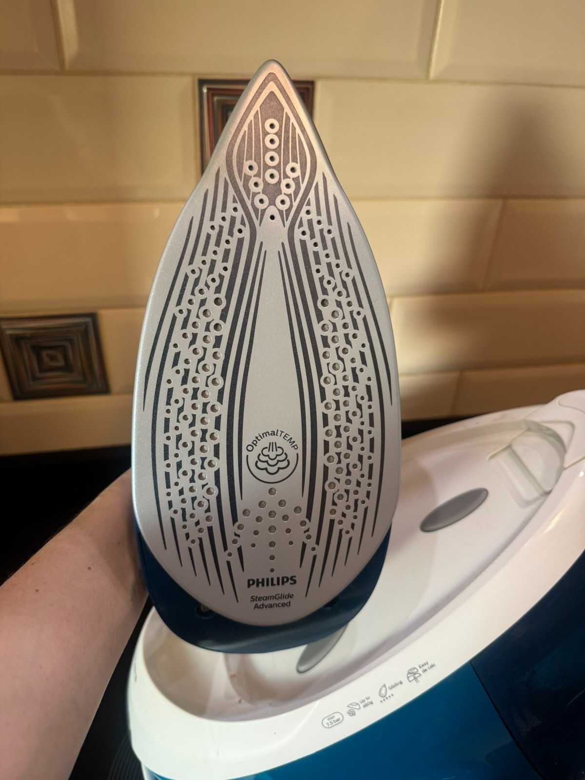 Парогенератор Philips PerfectCare 7000 Series PSG7024/20