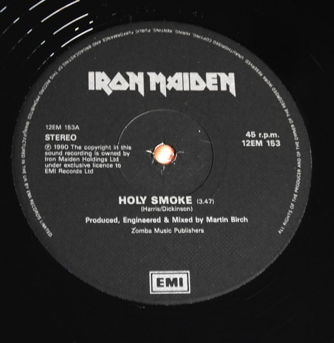 Iron Maiden Holy Smoke UK 1990 пластинка 1press + плакат 102х153см EX