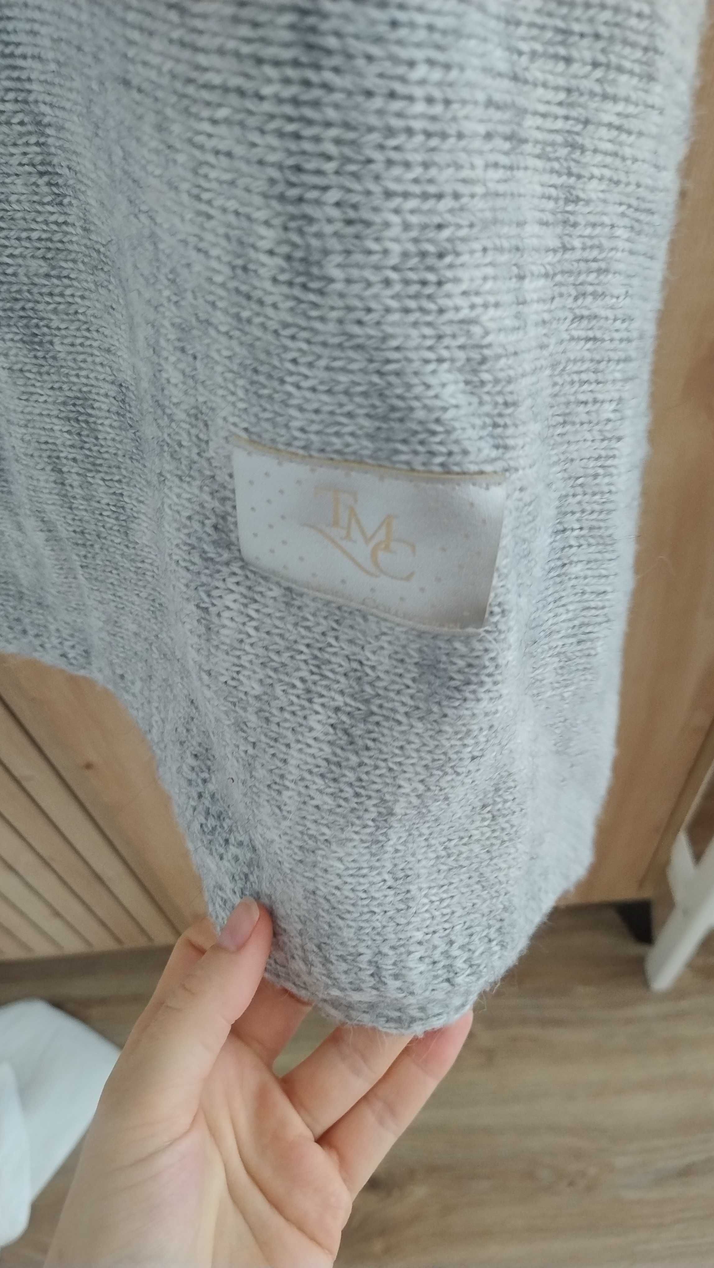 Sweter długi może być ciążowy