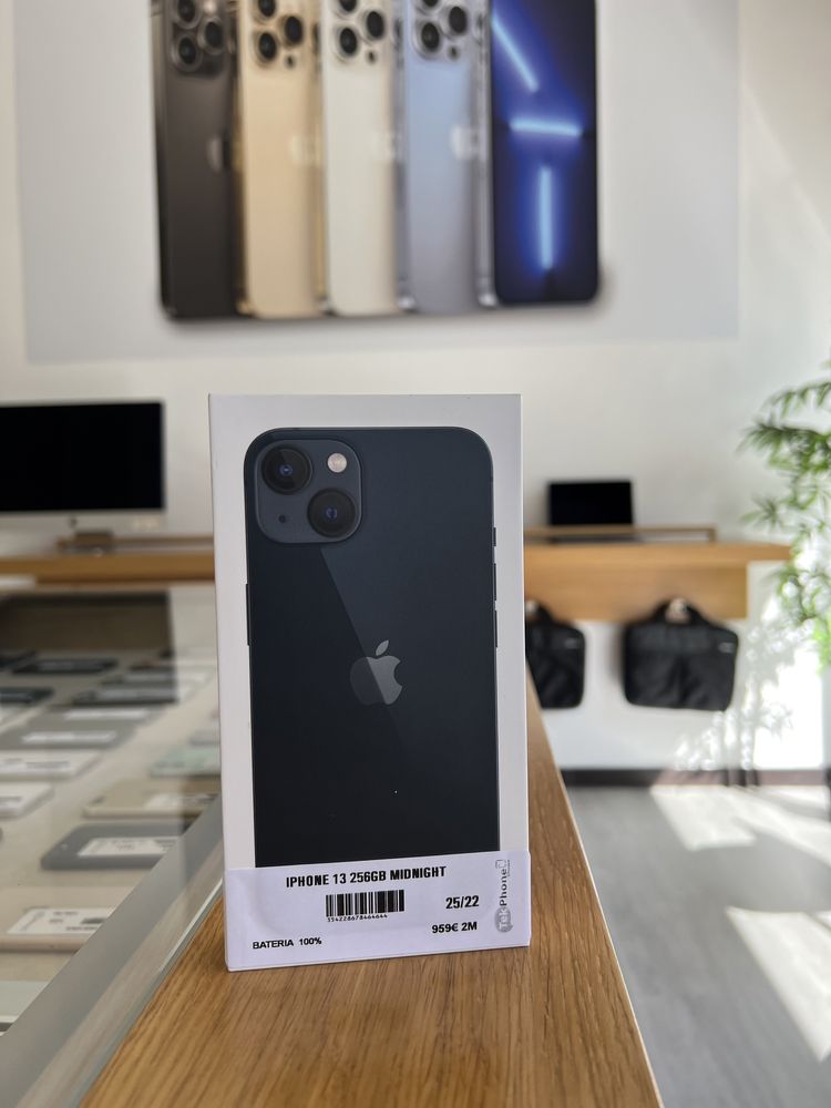 Iphone 13 256gb NOVO - Super preço