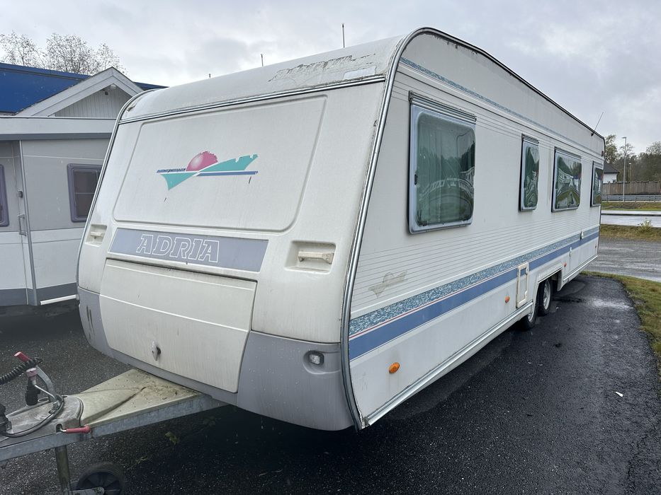 Adria 743, кемпер, дім на колесах