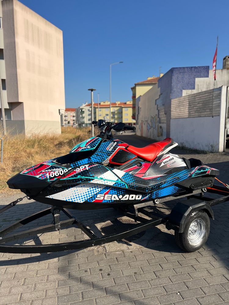 Seadoo spark trixx 2p