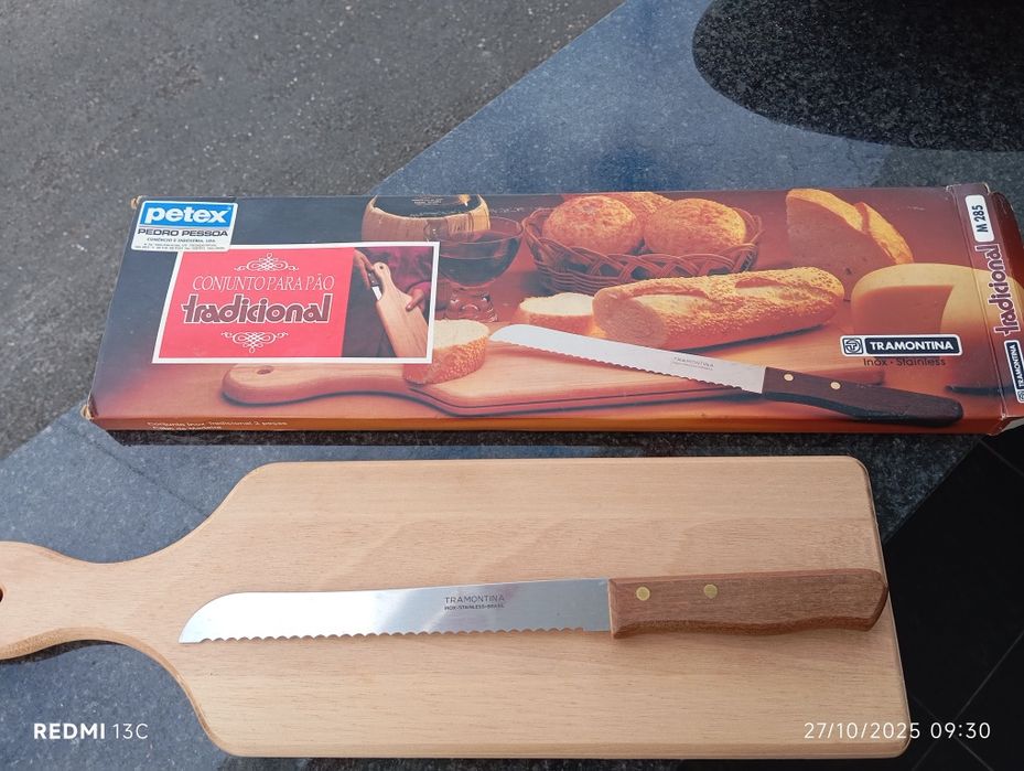 Faca de pão  Tramontina com tábua