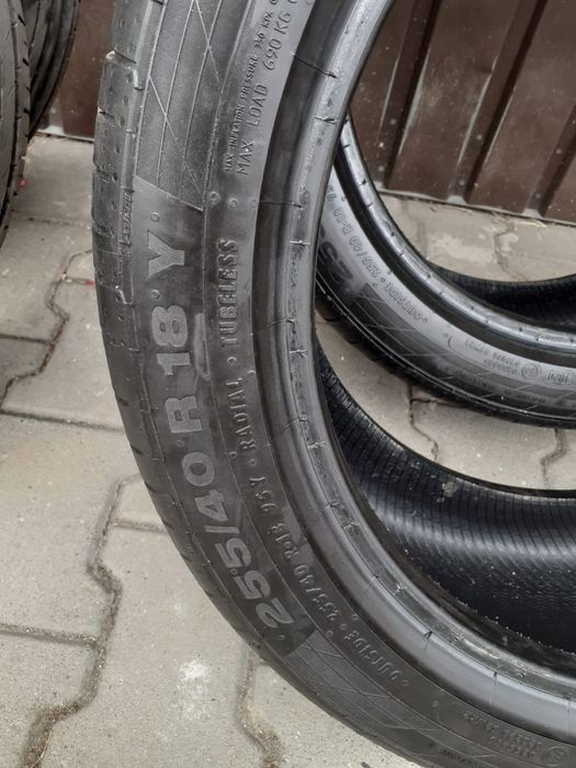 2 opony Continental 255/40 R 18 Y