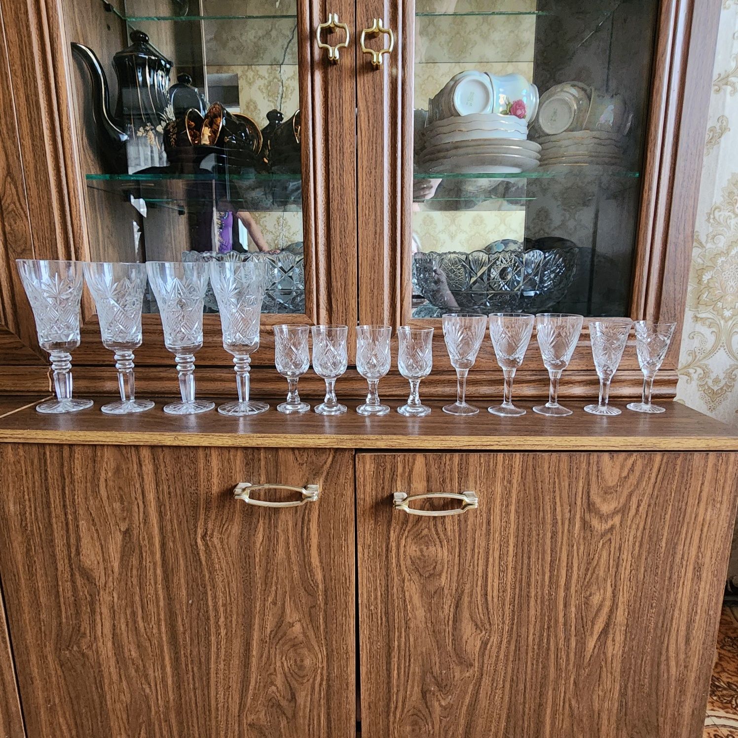 Хрусталь чешский отличного качества . Цена договорная