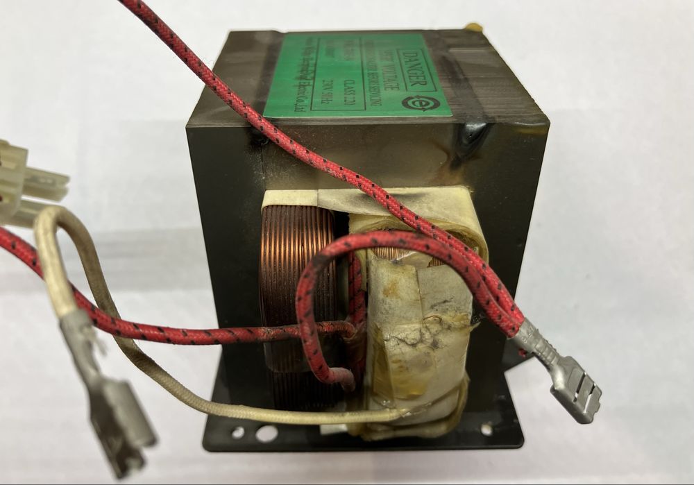 Transformator z kuchenki mikrofalowej o podwyższonej mocy 800W