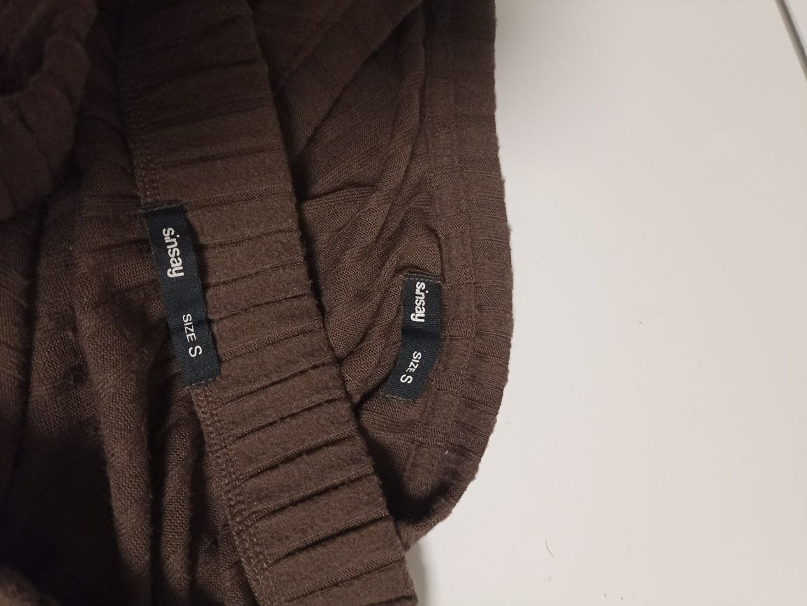 Komplet zestaw set spódnica midi sweter rozcięcie prążek hit Sinsay
