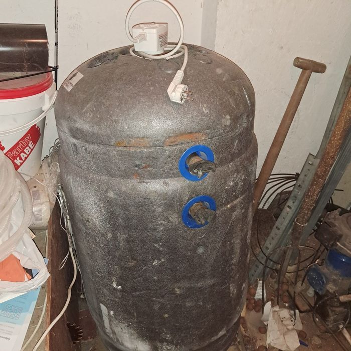 Witam sprzedam boiler elektryczny 100 litrów