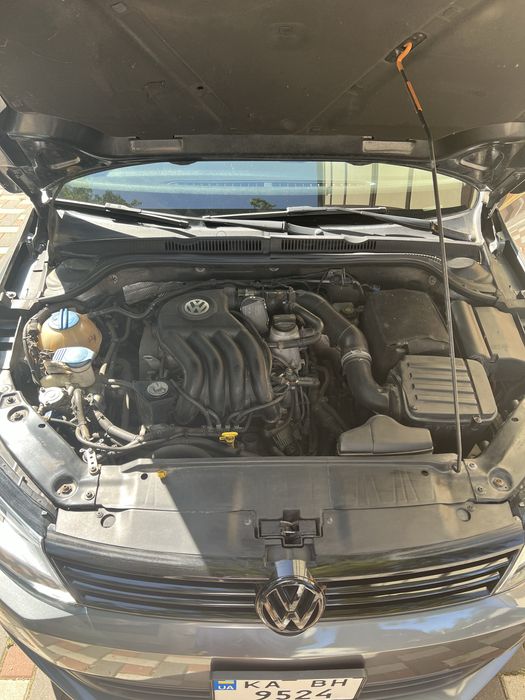 Продам Volkswagen jetta 6 2014