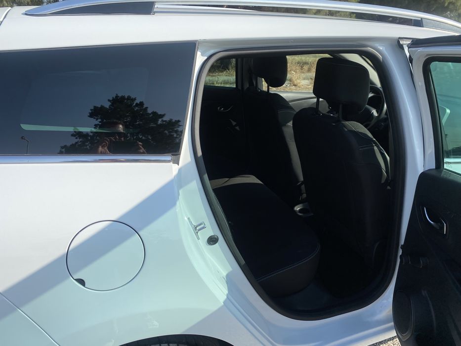 Renault Clio TCE Sport Tourer 2015