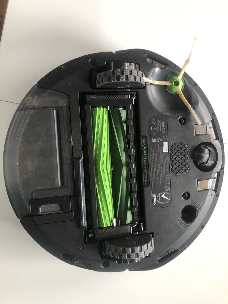 Odkurzacz Roomba i7