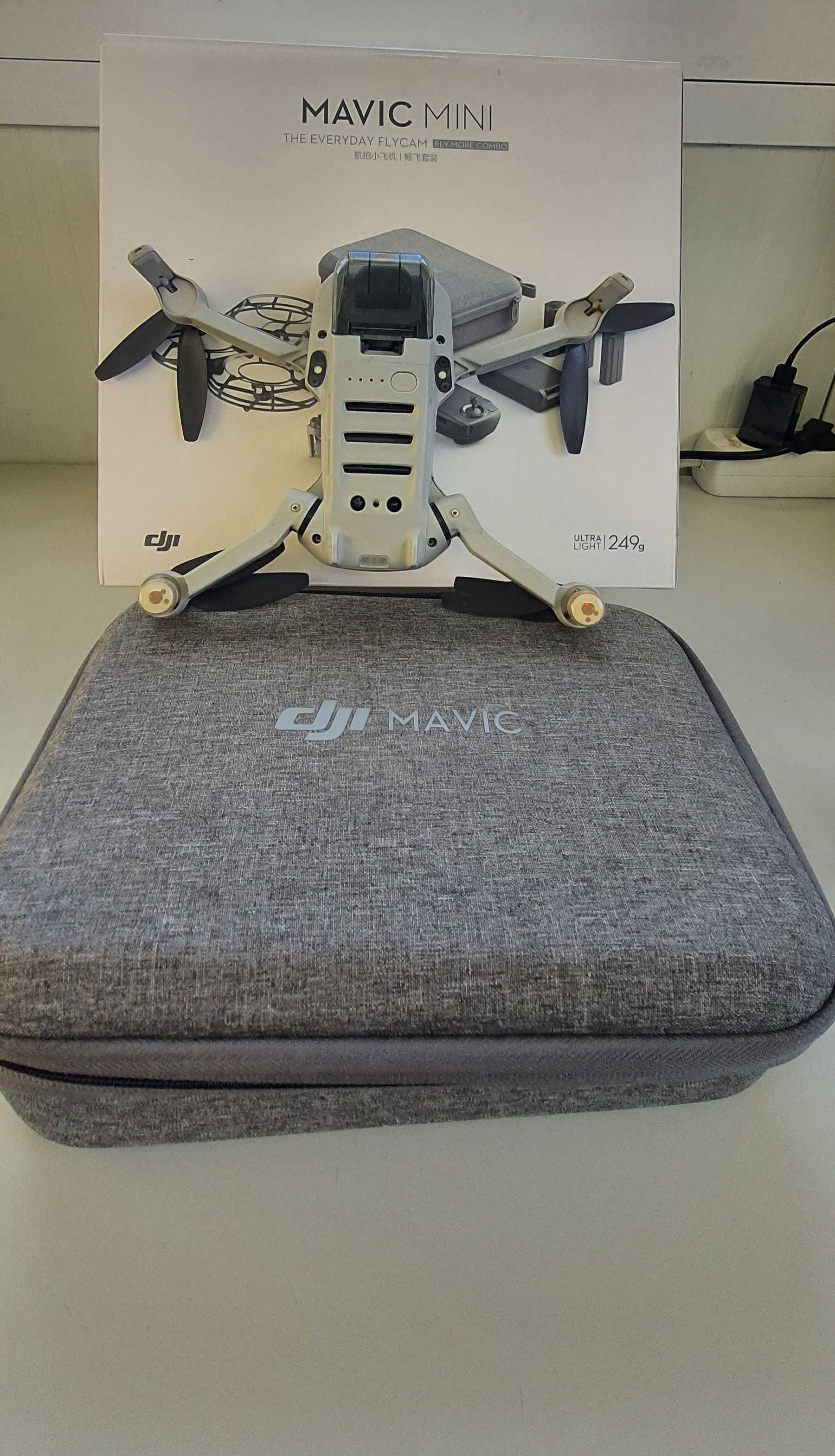 Drone/ DJI Mini Combo + extras