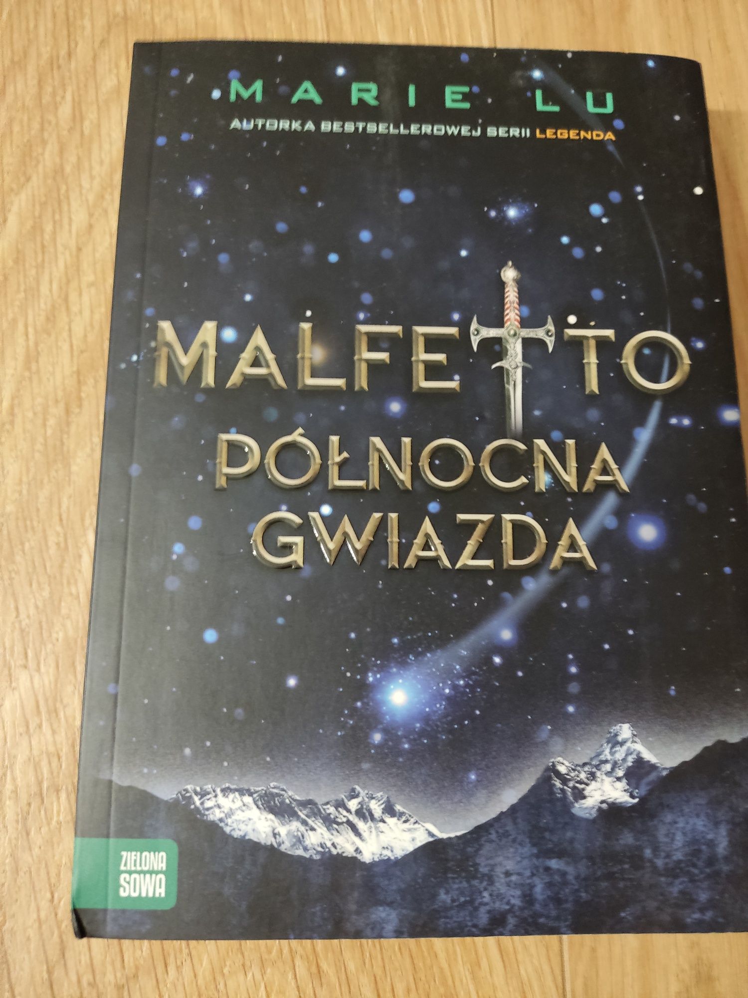 Pakiet dwóch książek Marie Lu jak Nowe