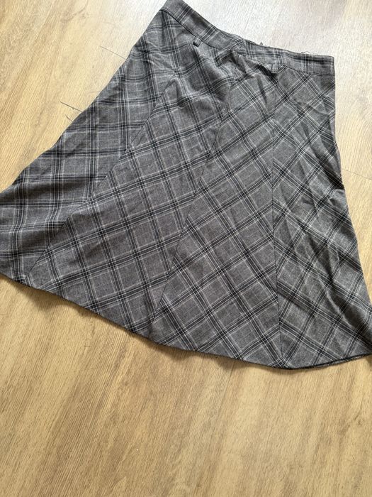 Spódnica w dobrym stanie,rozmiary eur 40