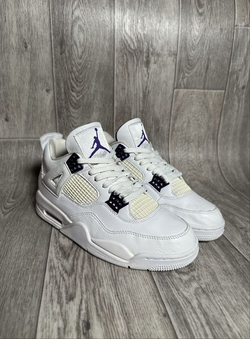 Кросівки Nike Air Jordan 4 Retro Metallic Purple