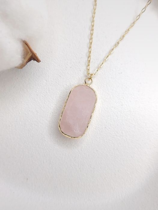 naszyjnik z kwarcem różowym kwarc kryształ górski stal ze stali