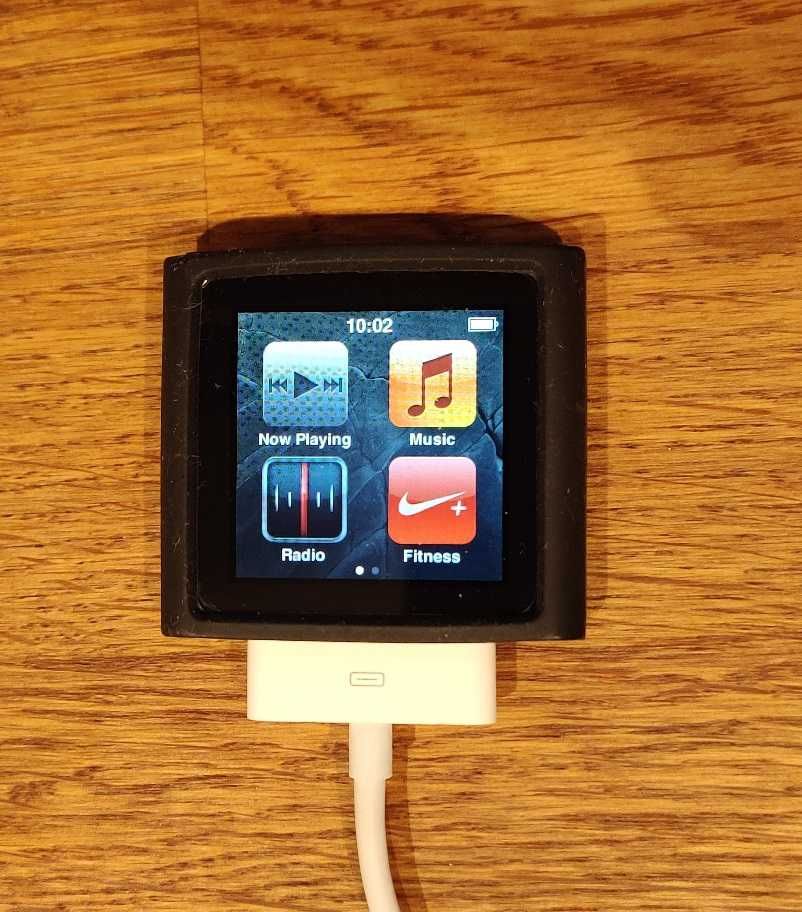 iPod nano 16GB 6. generacji srebrny + czujnik iPod/Nike sport