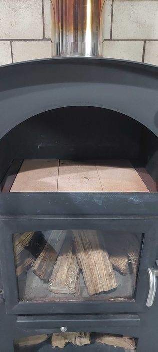 Salamandra a Lenha Com Forno
