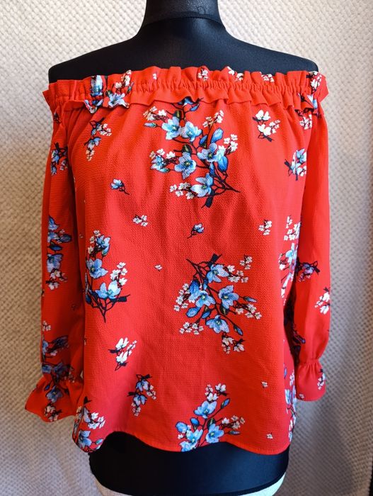 Czerwona bluzeczka h&m