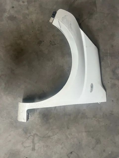 Guarda Lamas Esquerdo Citroen Nemo Peugeot Bipper