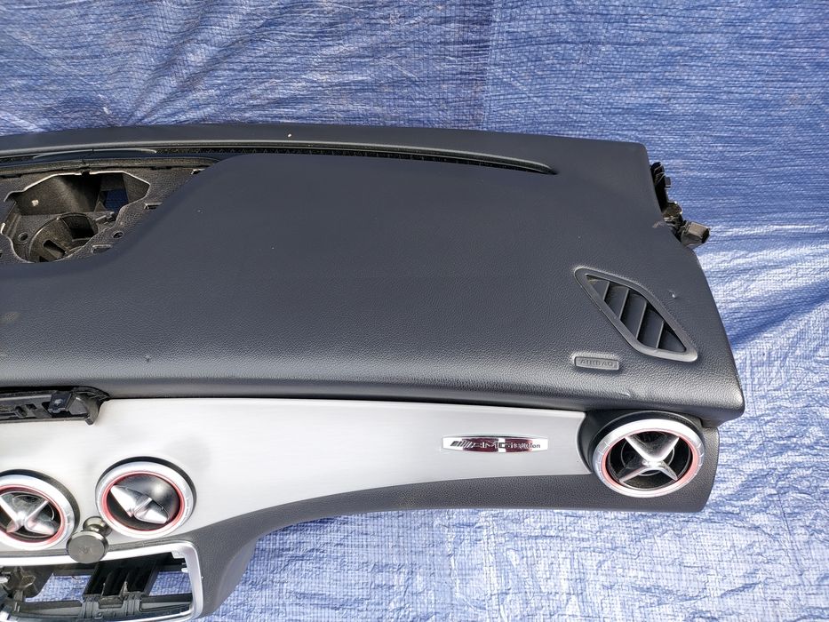 Mercedes CLA W117 Konsola Deska Airbag Pasy Opolskie Części