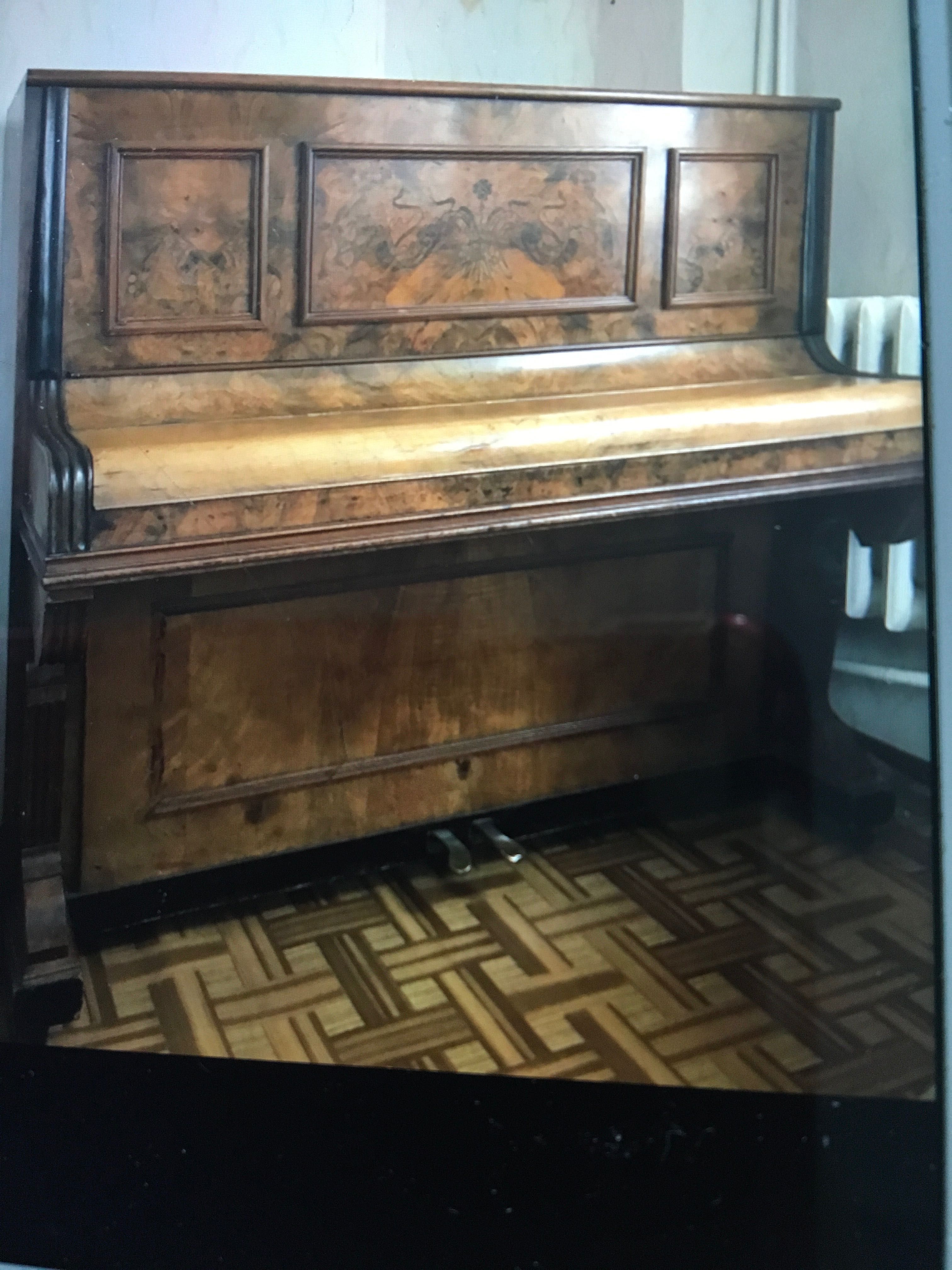 Pianino z charakterem