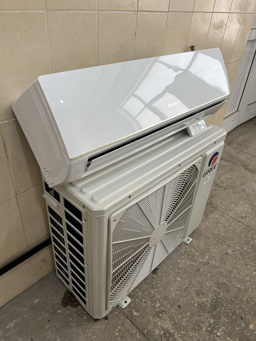 Б/У инверторный кондиционер Gree 24 (до 70 м2) обогрев -20 С