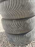225/55r17 wielosezon kleber 2023