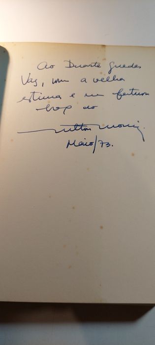 A Literatura e a Política - Milton Moniz