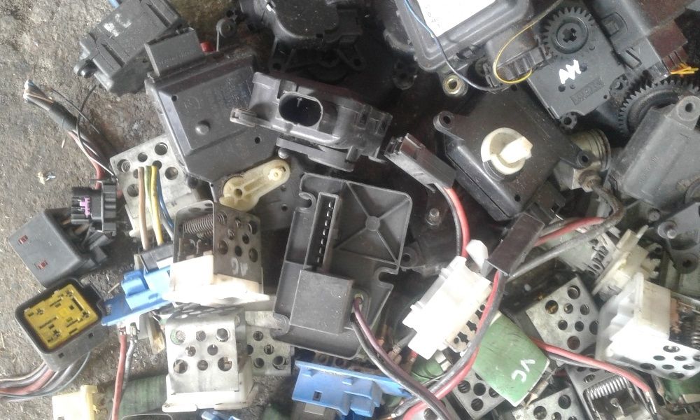 моторчик печки пічки Opel Astra H G J Vectra B C Omega Zafira Insignia