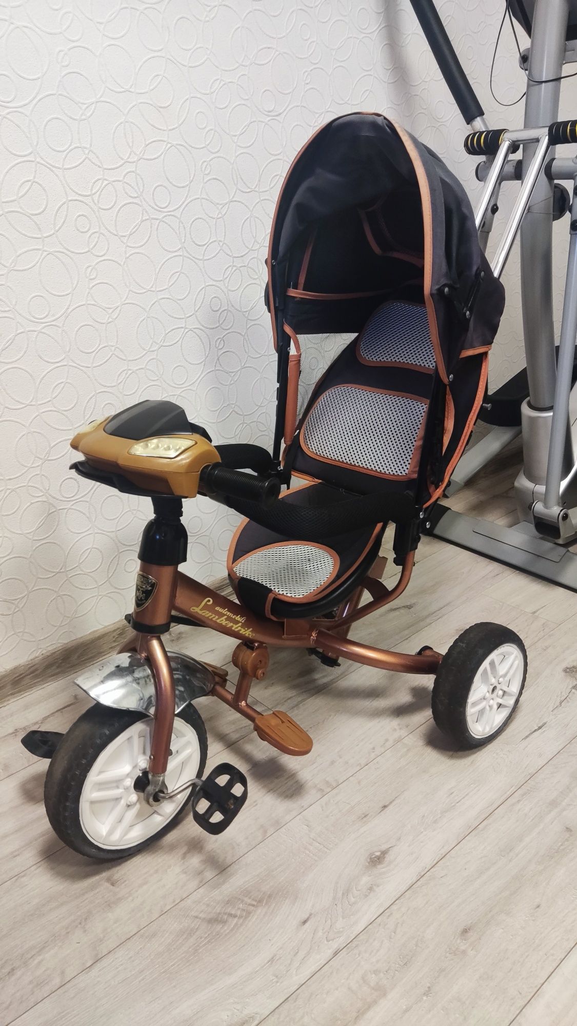 Трёхколёсный велосипед детский продам