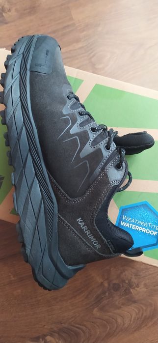 Мужские кроссовки