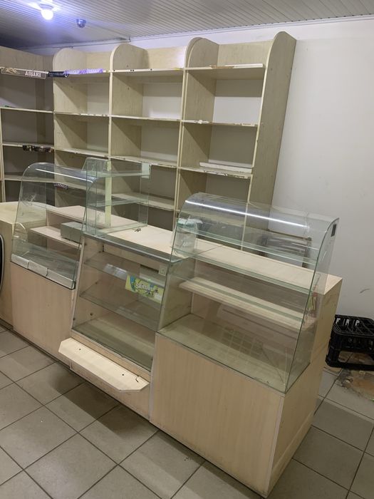 Стілажі торгові для продуктового магазину