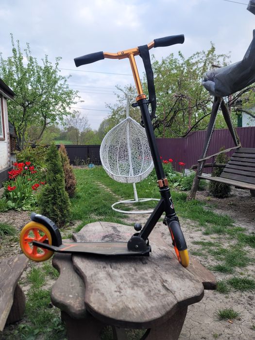 Продам самокат дитячий