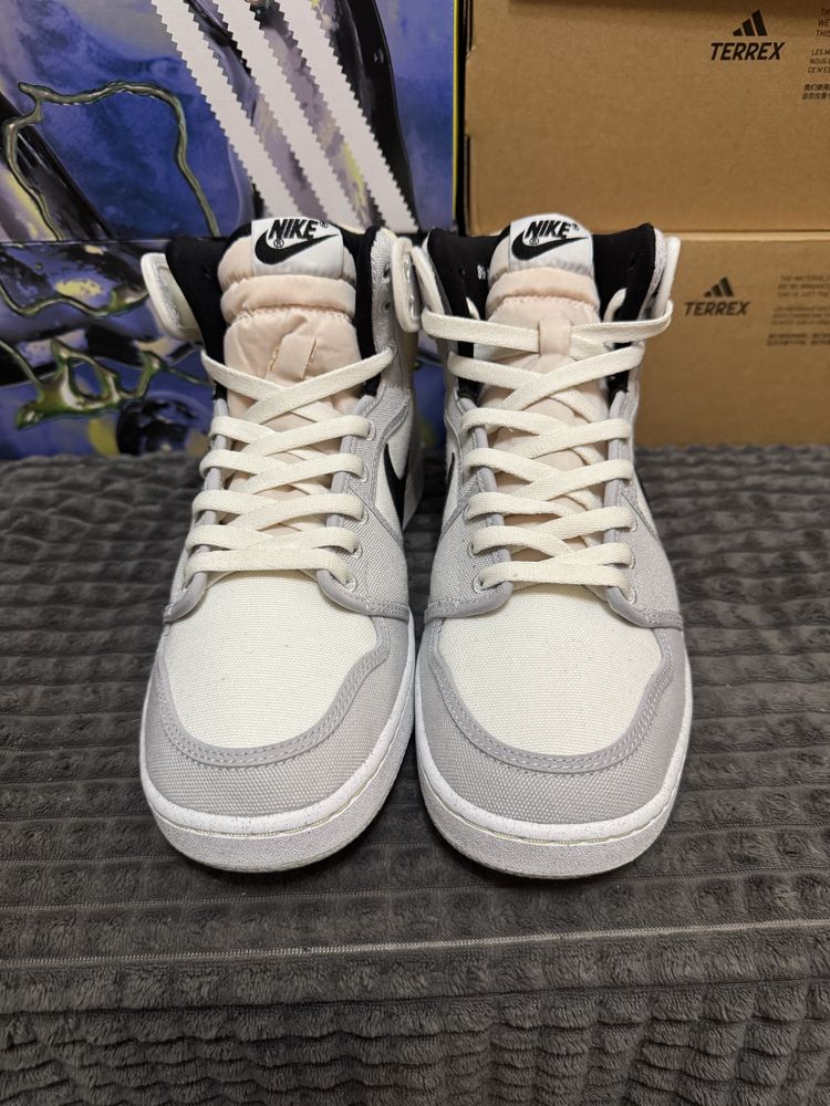Кросівки чоловічі Nike Air Jordan Ajko 1 42(26,5см) оригінал