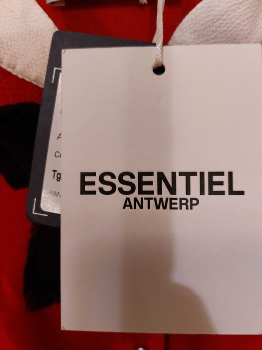 Сукня Essentiel Antwerp