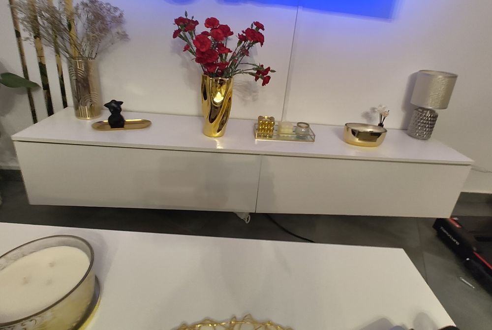 Szafka rtv biały połysk