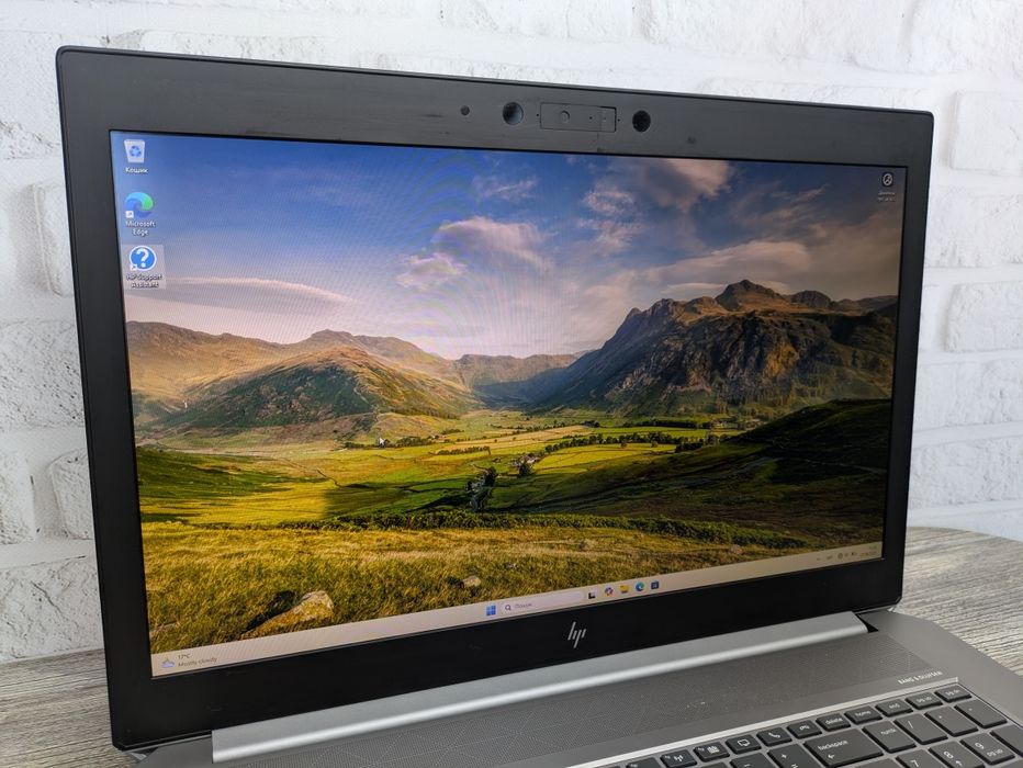 388	HP ZBook 17 G6 17.3" FHD IPS i7-9750H 16/512Gb NVidia Quadro 4Gb