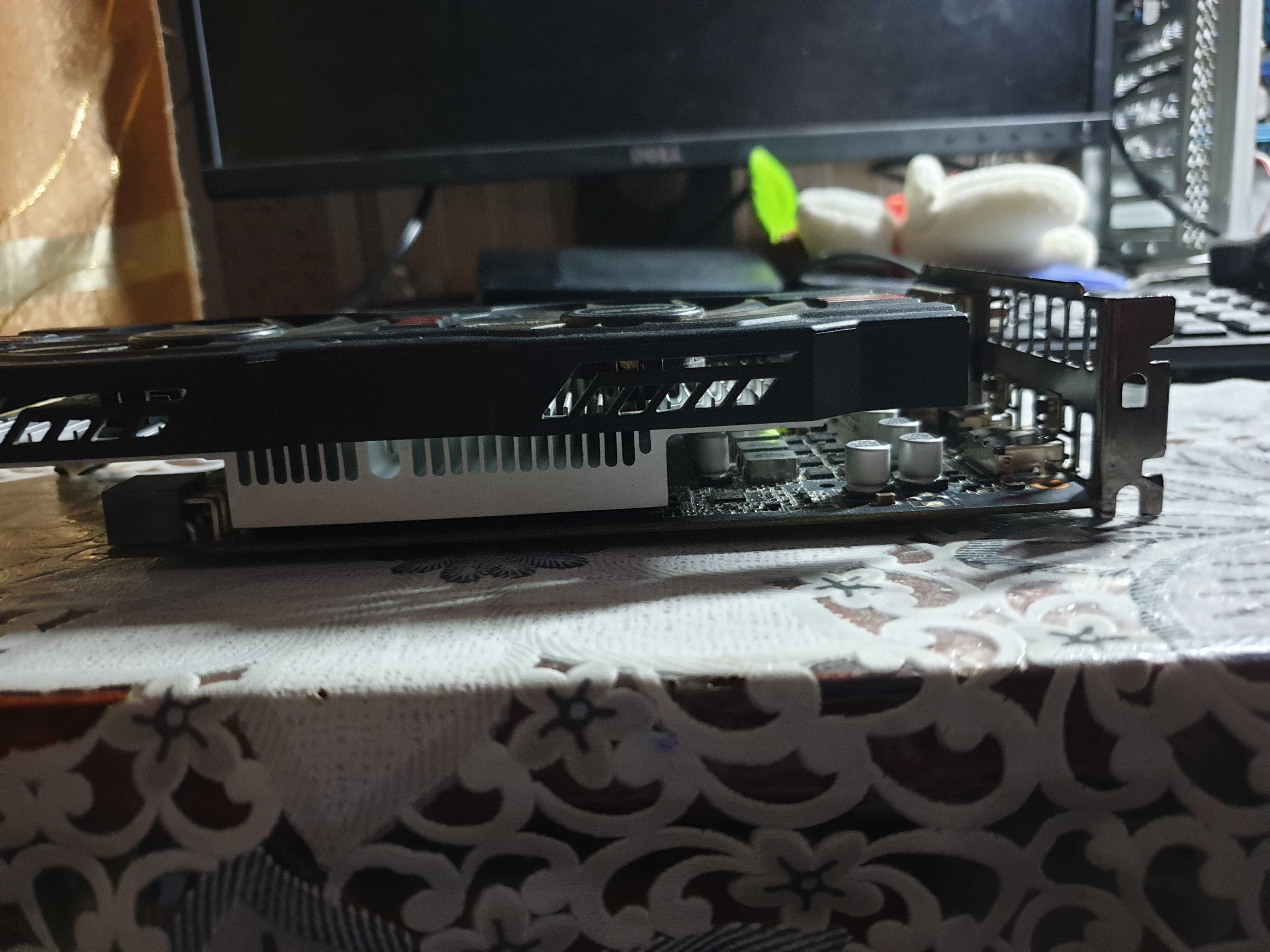 Asus r7 360 2gb в гарному стані