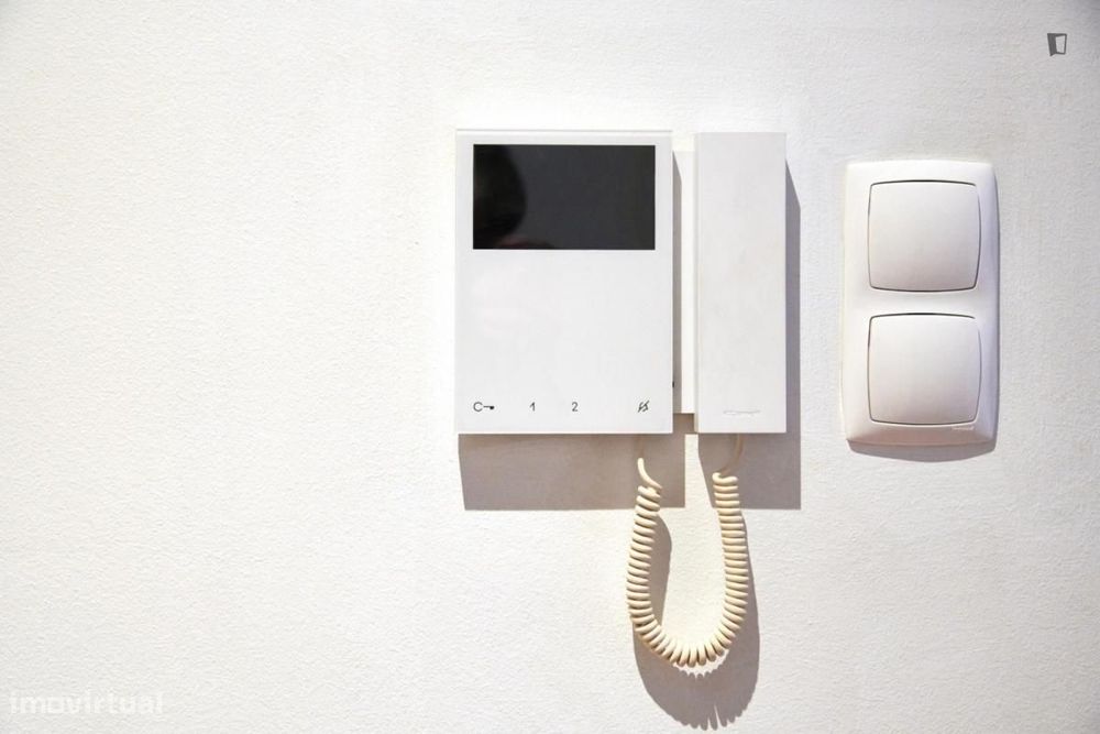 Quarto - localizado em Lumiar Lisbon