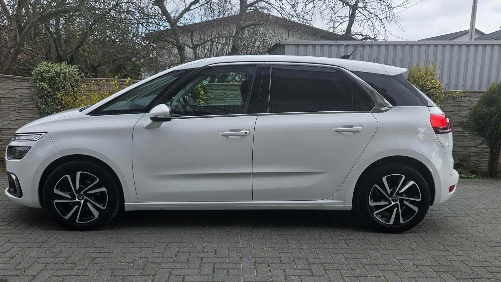 Citroen C4 picasso 2018 1.6 ehdi parki kamera automat