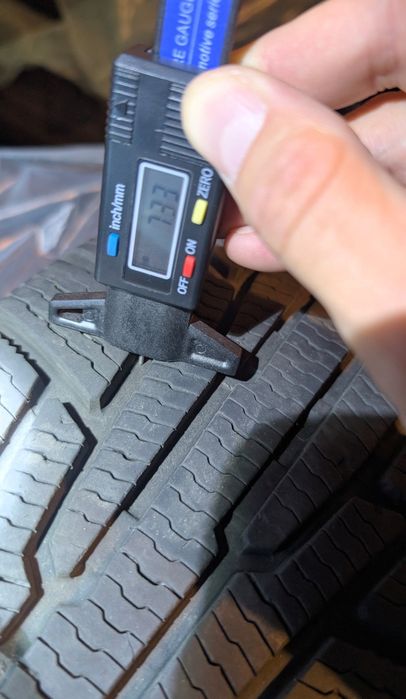 Шини зимні Nokian Nordman RS 2 SUV 225/65 R17 7.33мм залишок