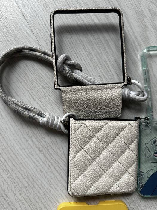 Чехол на самсунг z Flip 7