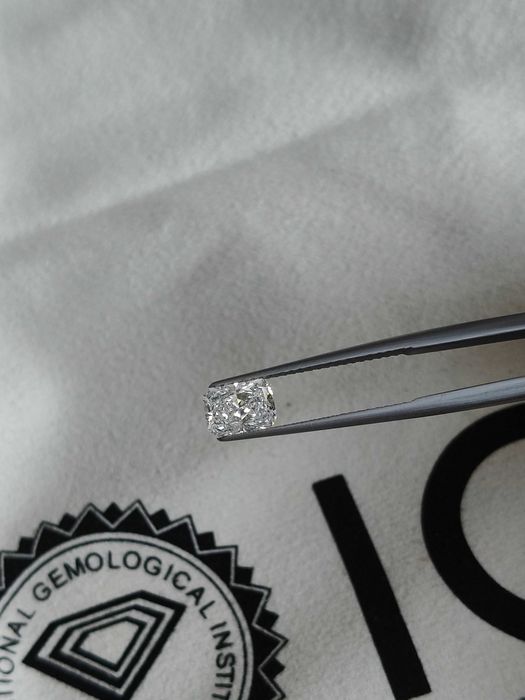 Діаманти lab grown cvd