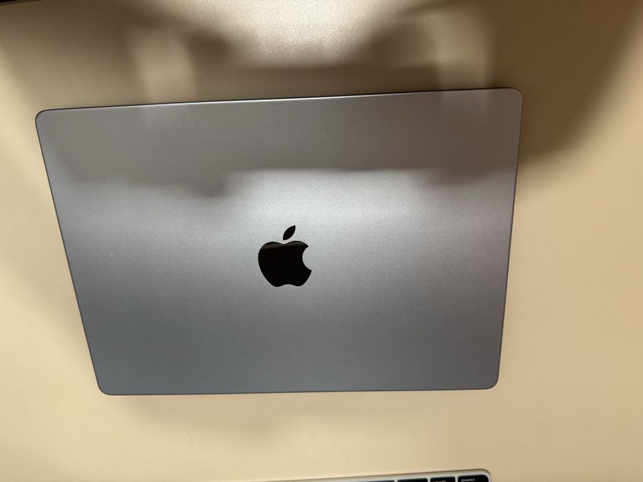 Macbook pro M1 2021