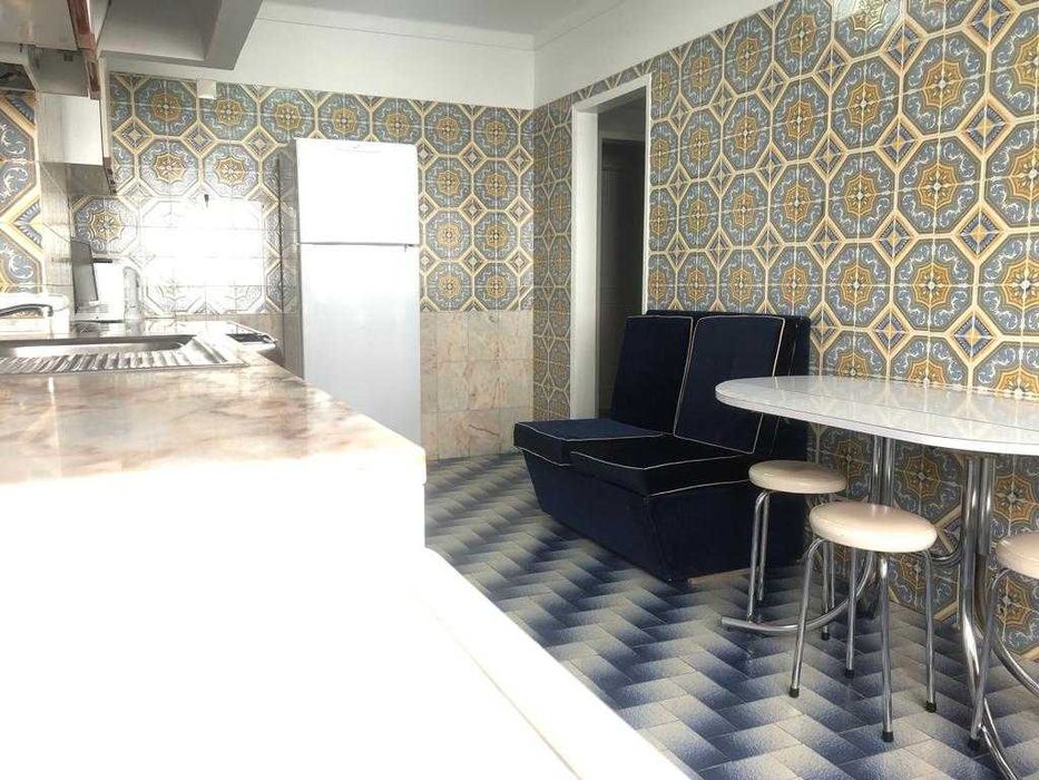 Quarto para arrendar Torres Vedras