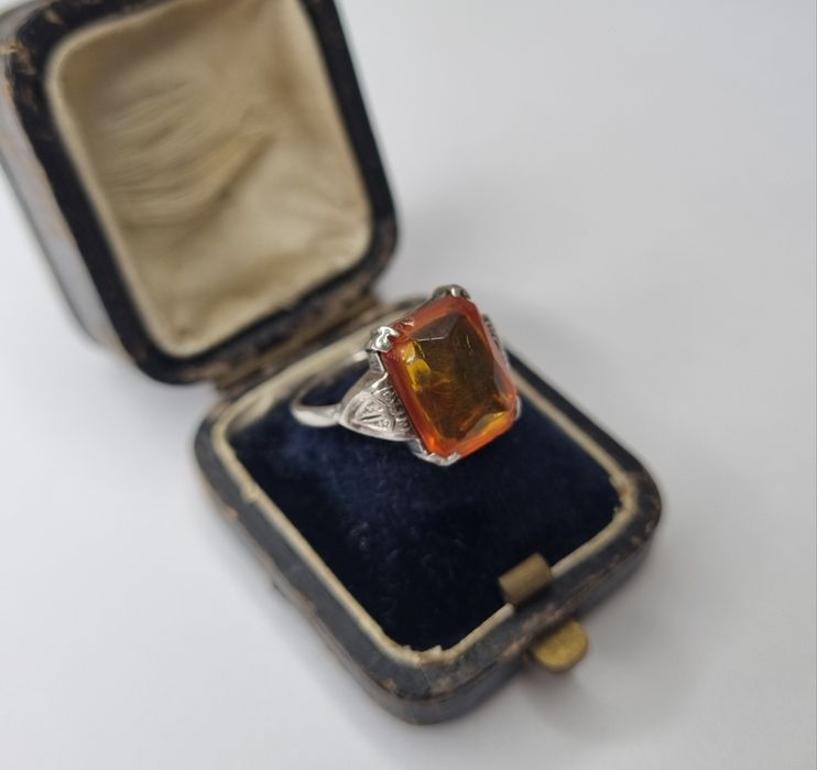Art Deco srebrny pierścionek z pomarańczowym kamieniem srebro 935
