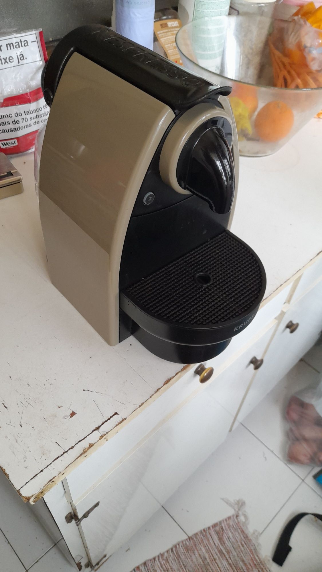 Vendo máquina de cafe krups da nespresso