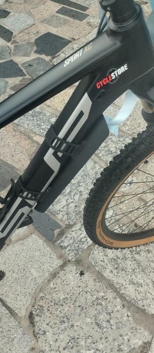 Bicicleta superior xc 29 excelente estado